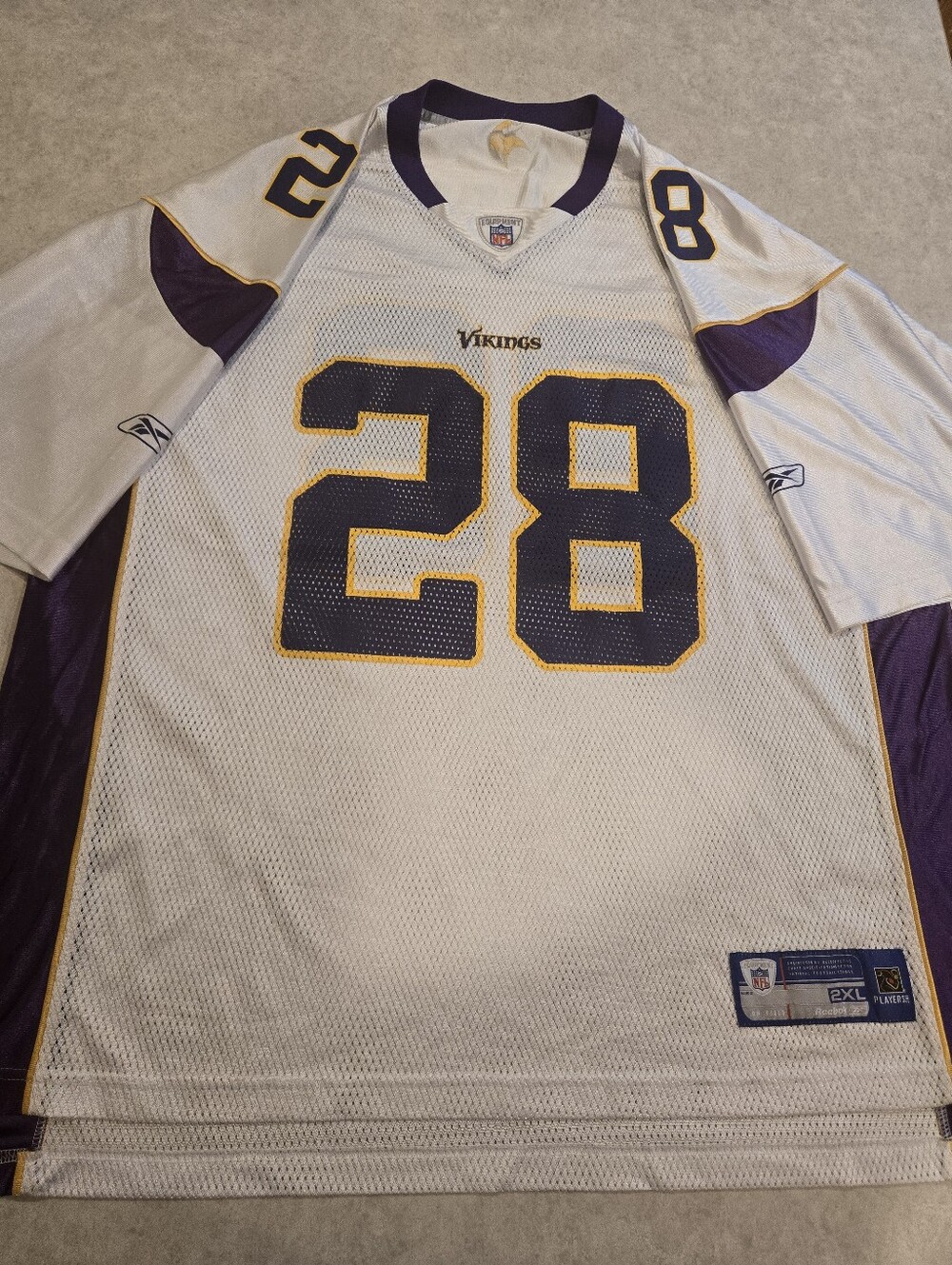 Adrian Peterson - Minnesota Vikings Jersey - Size XXL